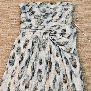 NWOT Beautiful strapless BCBG Maxazria dress.